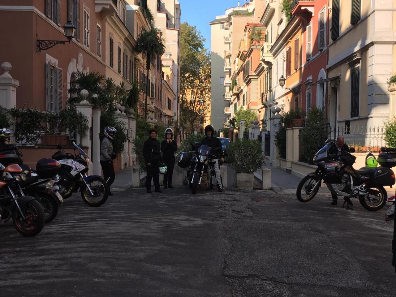 Bed and Breakfast Face To Face House Roma Exterior foto